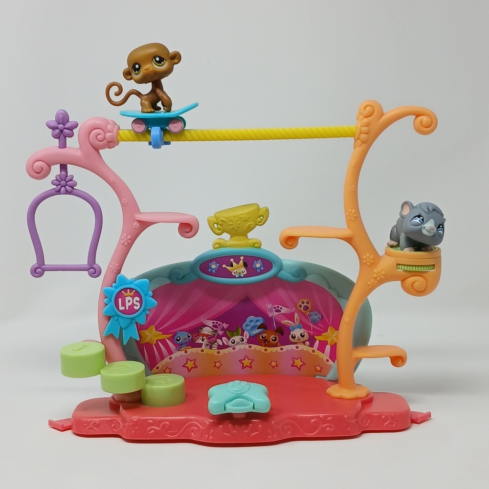 Littlest Pet Shop LPS Tricks 'N Talents Show Playset 2 Pets #267 & #1368 Hasbro